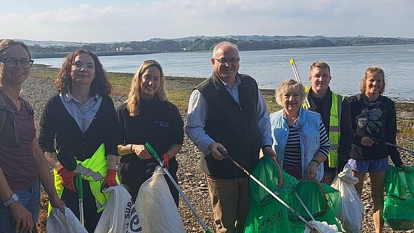 Ian Roome MP on Litter Pick